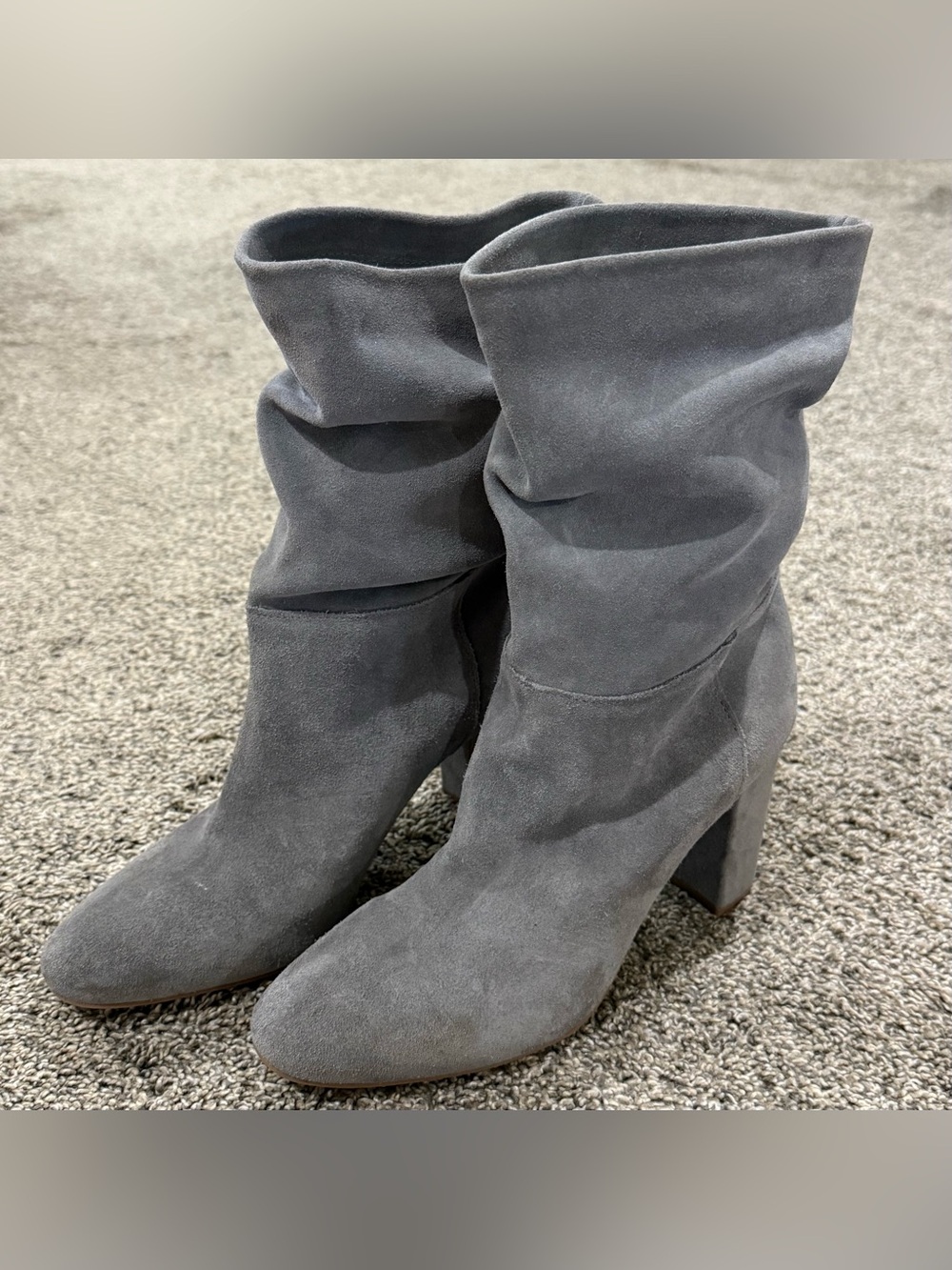 CL Chinese Laundry Slouch Boots Women 9.5 Gray Suede Block Heel Boho⁠